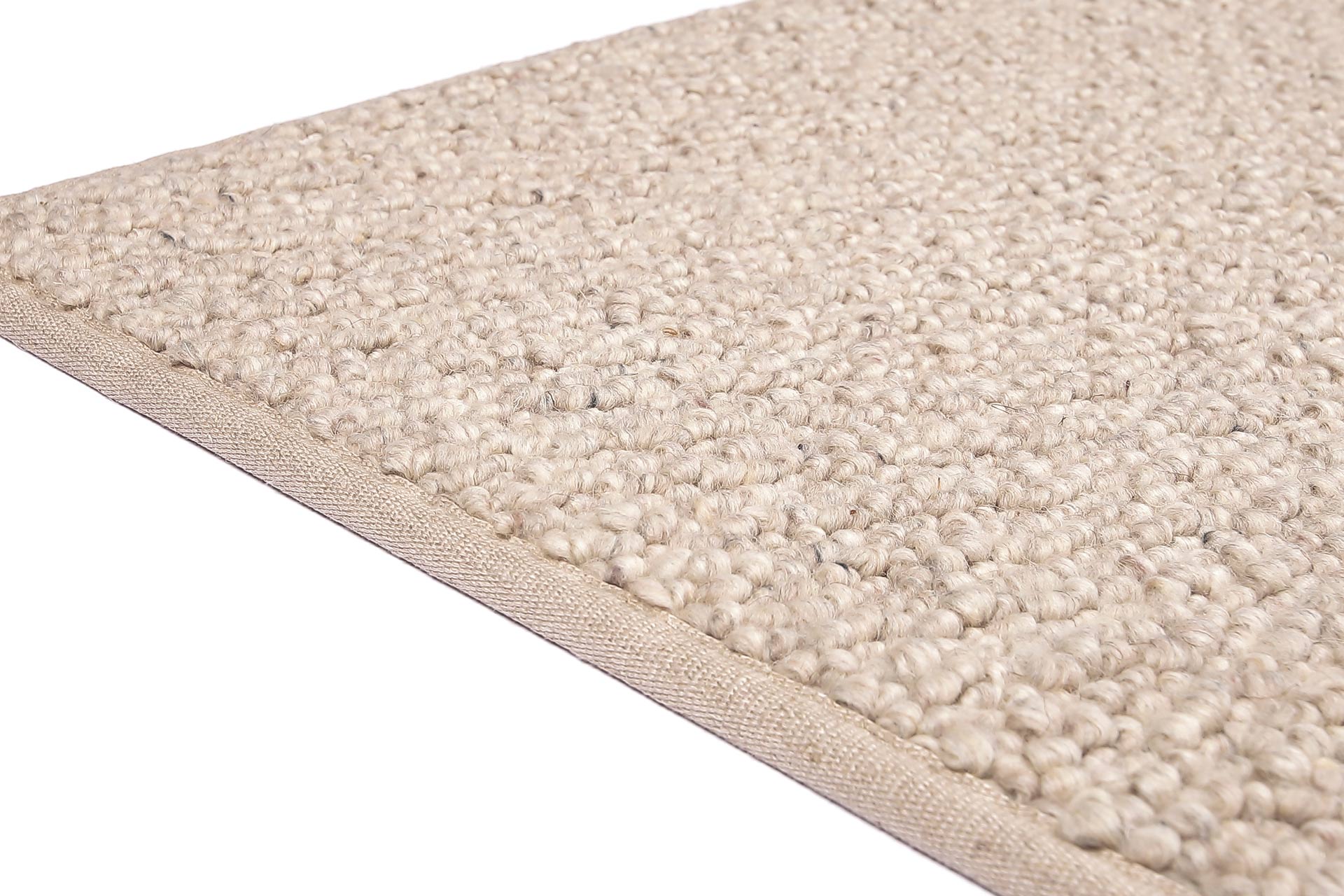 Material och avslutad kant på VM Carpets matta Loimu